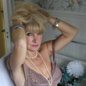 Tu glandes encore ou tu viens me sauter ? Bénédicte - rencontre-Cougar-Strasbourg